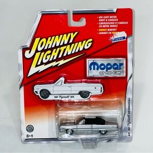 Johnny Lightning 1967 Plymouth GTX Convertible Mopar or No Car Die-Cast Toy Car